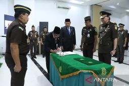I Gde Ngurah Sriada dilantik sebagai Wakajati Maluku