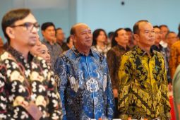 Plt Bupati Langkat hadiri rapat  kordinasi penyelamatan keuangan daerah