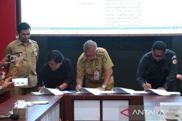 Singkawang salurkan dana hibah Pemilu kepada KPU dan Bawaslu