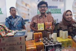 Usaha minuman jamu serbuk Kediri bangkit dari pandemi