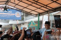 Bakal Capres Anies Baswedan didoakan santri Pesantren Al Falak jadi presiden