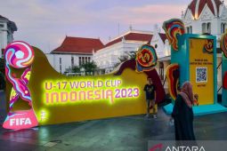 Trofi Piala Dunia U-17 dipamerkan di Surabaya