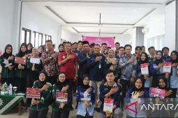 KPU Bangka Tengah sosialisasikan Pemilu 2024 lewat penayangan film "Kejarlah Janji"
