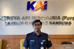KAI Bandung: Aksi oknum galang donasi berada di luar area stasiun