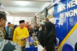 Gubernur Bengkulu: Pelajar jaga perilaku baik songsong dunia kerja