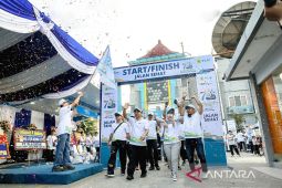 Peringati HLN ke-78, PLN Babel gelar donor darah, santunan yatim dan jalan sehat