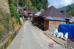 Progres peningkatan ruas jalan Pagur - Panyabungan capai 90 persen