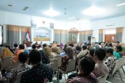 Pj Bupati Lumajang sebut aplikasi "Srikandi" percepat pelayanan publik