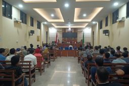 Kadis PMD Lampung Utara jalani sidang perdana di PN Tanjungkarang
