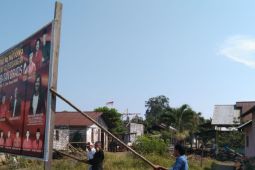 Bawaslu Maluku Utara minta semua atribut caleg ditertibkan