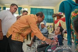 Disabilitas Padangsidimpuan dapat bantuan dari Pj wali kota