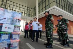Jusuf Kalla tinjau bantuan PMI untuk Palestina