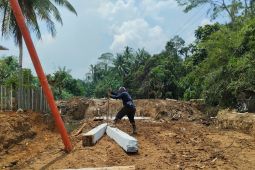 Pembangunan tahap pertama jembatan Kaong-Manakin telan dana Rp3,3 miliar