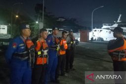 Tim SAR Ambon cari seorang nelayan Nusalaut dilaporkan hilang  kontak