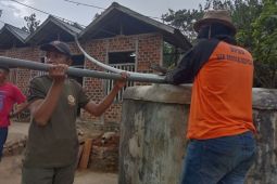 Bangkep salurkan air bersih penuhi kebutuhan warga