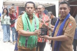 Negeri Soya Kota Ambon raih trophy proklim dari  Kementerian LHK