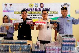 Bea Cukai-Satpol PP Situbondo sita jutaan batang rokok ilegal