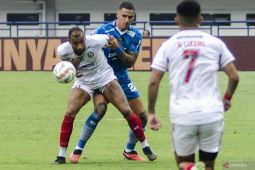 Bek Alberto yakin Persib Bandung raih hasil positif ketika hadapi Barito Putera