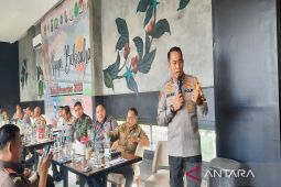 Kapolda Kalsel ajak parpol duduk bareng dinginkan suhu politik
