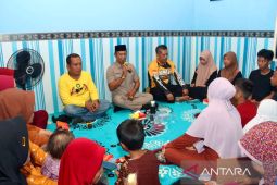 Paman Yani siap perjuangkan kebutuhan PJU di Tanah Bumbu