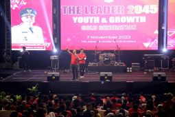 "The Leader 2045", Wali Kota Surabaya bakar semangat Pemuda Surabaya