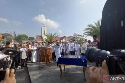 Ridwan Kamil berperan dalam pembangunan Masjid Kubah Timah Babel