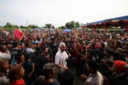 Ganjar Pranowo programkan Satu Keluarga Miskin Satu Sarjana