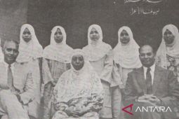 Pahlawan Pendidikan itu bernama Rahmah EL Yunusiyyah