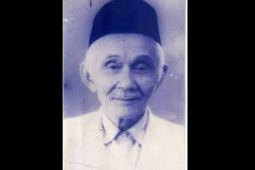 KH Abdul Chalim jadi tauladan bagaimana berkontribusi pada negara