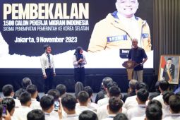 Ganjar Pranowo dorong pelatihan manajemen keuangan untuk pekerja migran