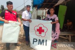 PMI perbaiki hunian darurat penyintas gempa di Cianjur