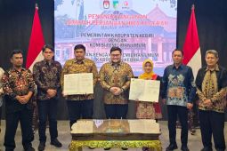 Pemkab Kediri hibahkan Rp78,79 miliar untuk Pilkada 2024
