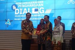 ANTARA Jatim sabet penghargaan "Media Partner Online Terbaik" dari ITS