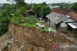 BPBD Bekasi siagakan logistik dan relawan sampai tingkat desa