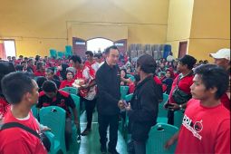 Jemput Kemenangan 2024, Rudianto Tjen ajak kader PDIP Babel rapatkan barisan
