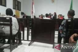 Jaksa Kejari Ambon tuntut tiga terdakwa narkoba 6 hingga 10 tahun  penjara