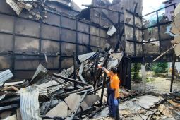 Polisi duga kebakaran enam ruko di Kubu Raya akibat arus pendek