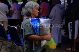 Operasi Pasar di Pasar Mawar