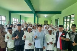 TPN Ganjar-Mahfud mohon restu dan dukungan kiai khos Situbondo