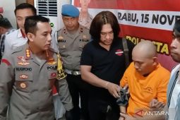 Polisi: Motif pembunuhan di Batam karena tak direstui ikut pilkada