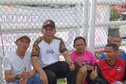 Dana pokir DPRD Banjarbaru sokong turnamen sepak bola usia 40
