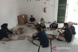 KPU Bengkulu sebut 682 segel kertas Pemilu 2024 alami perubahan warna