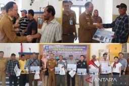 Lima koperasi nelayan di Bangka Tengah terima bantuan sarana usaha
