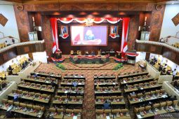 Gubernur Khofifah dan DPRD Jatim setujui Raperda RTRW 2023-2043