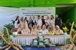 Berdayakan kelompok perempuan lewat program budaya menawan, PT Timah bantu ibu rumah tangga dapatkan penghasilan dari budidaya ayam