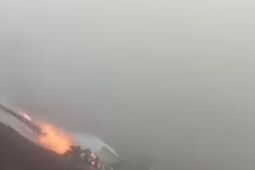 Pesawat tempur TNI AU jatuh di areal pertanian warga