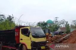 Cianjur siagakan alat berat di titik rawan longsor