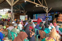Ratusan warga perbatasan mengikuti edukasi stunting dan Bangga Kencana