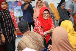 Bertemu lansia dan berikan makanan tambahan, Wali Kota: Hidup sehat merupakan pilihan