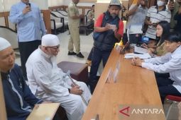 Abu Bakar Ba'asyir titip surat ke Gibran untuk Prabowo